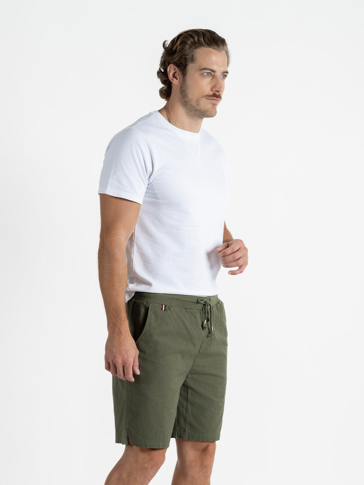 Bermuda para hombre adulto - Bermuda Cotton Flex Olivo - Pura Vida