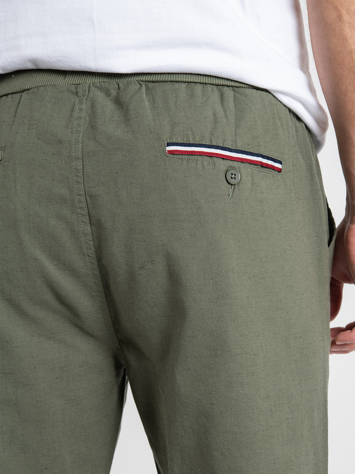 Jogger para hombre adulto - Jogger de Lino Olivo - Pura Vida