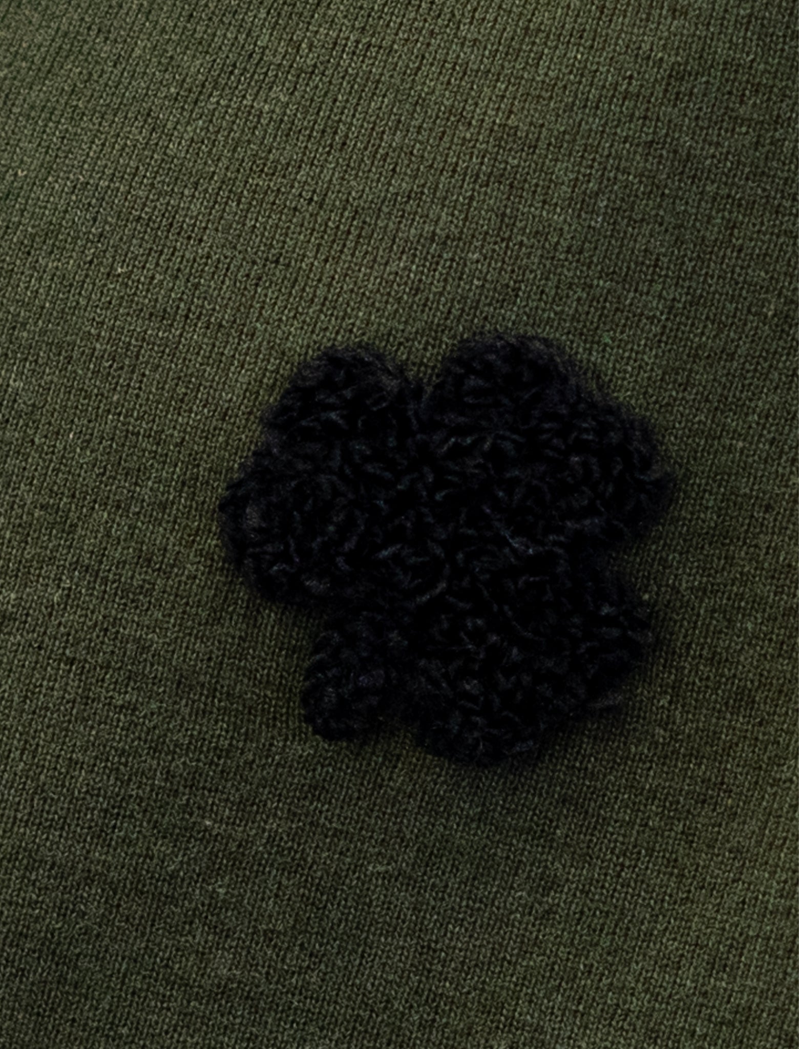 Detalle Diamond Finish Lucky color olivo