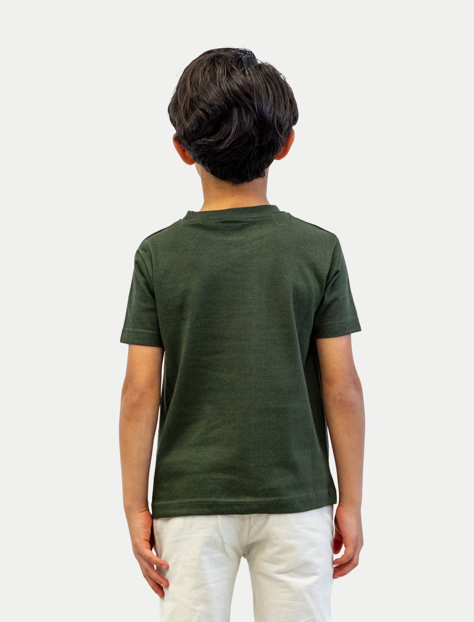 Playera Duck para niño color olivo vista posterior