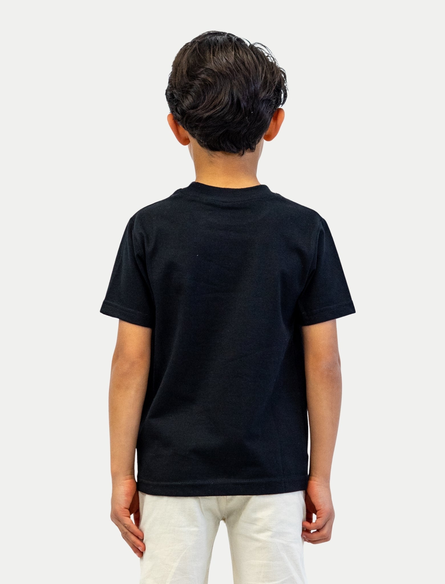 Playera Lucky para niño color negro vista posterior