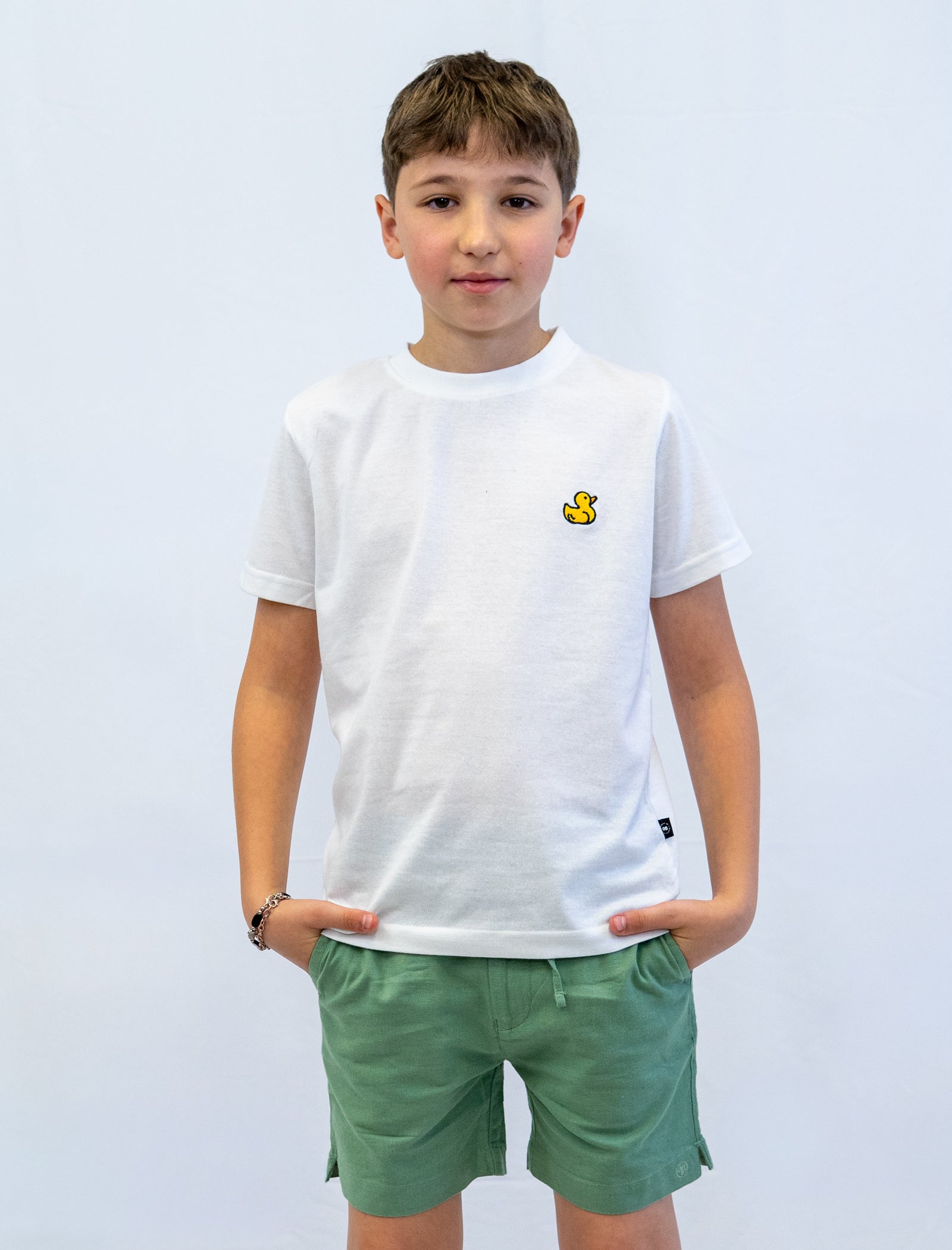 Playera Duck para niño color blanco vista de frente