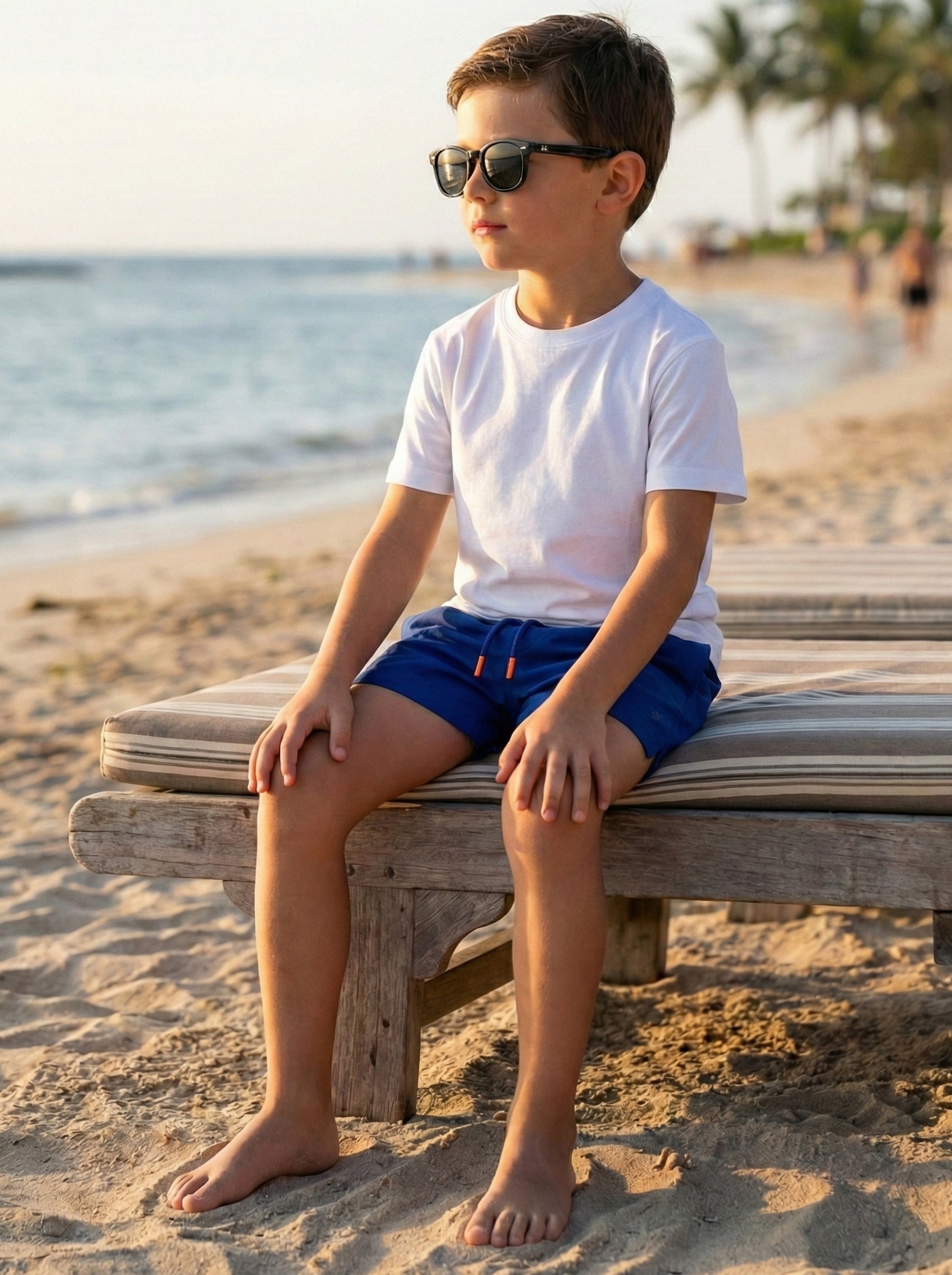 Traje de baño The New Classics para niño royal, en uso, playa o alberca