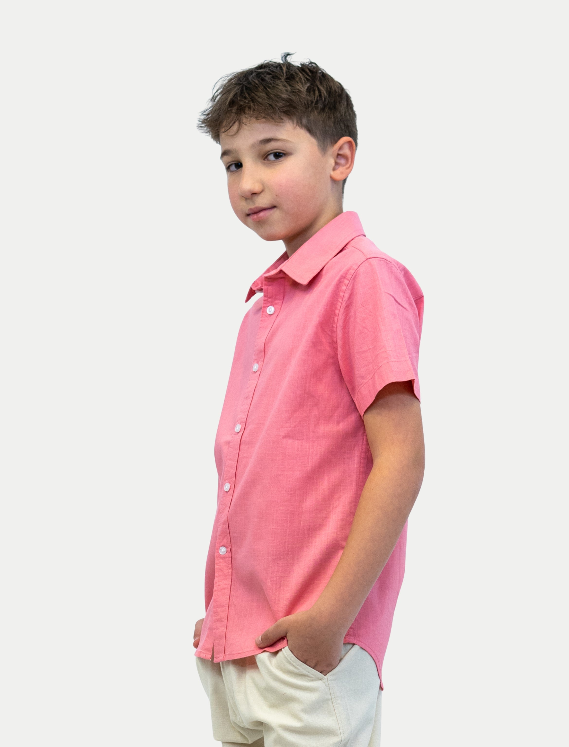 Camisa rosa para niño en algodón slub vista de lado