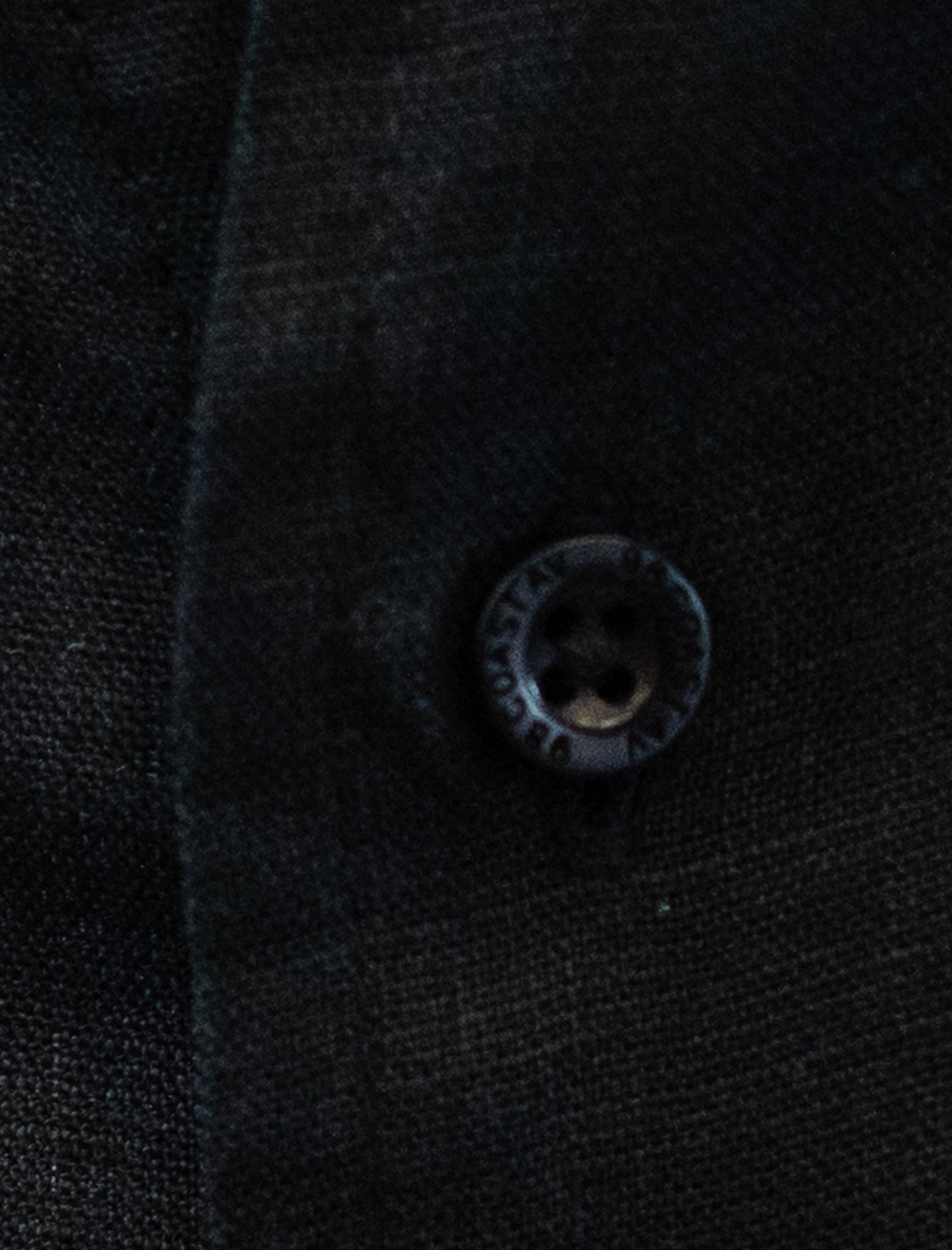 Detalle de camisa Soft Linen niño color negro