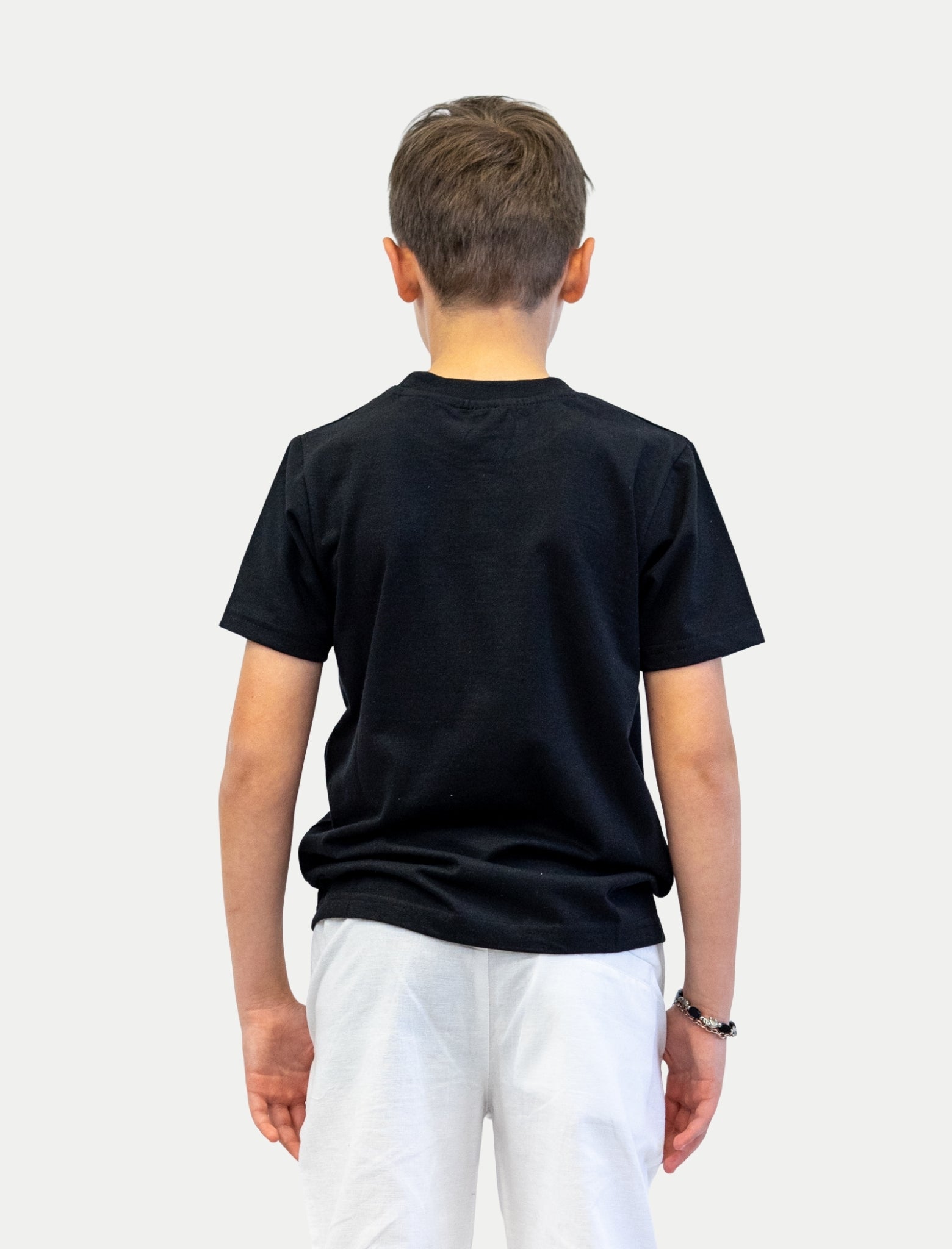 Playera Duck para niño color negro vista posterior