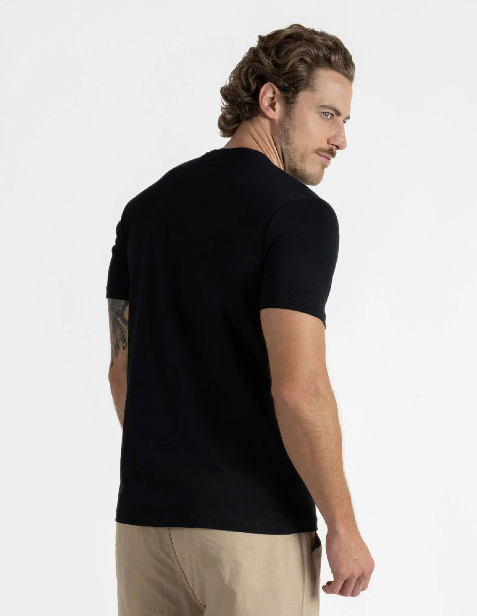 Playera para Hombre - Playera Cuello Redondo Negro