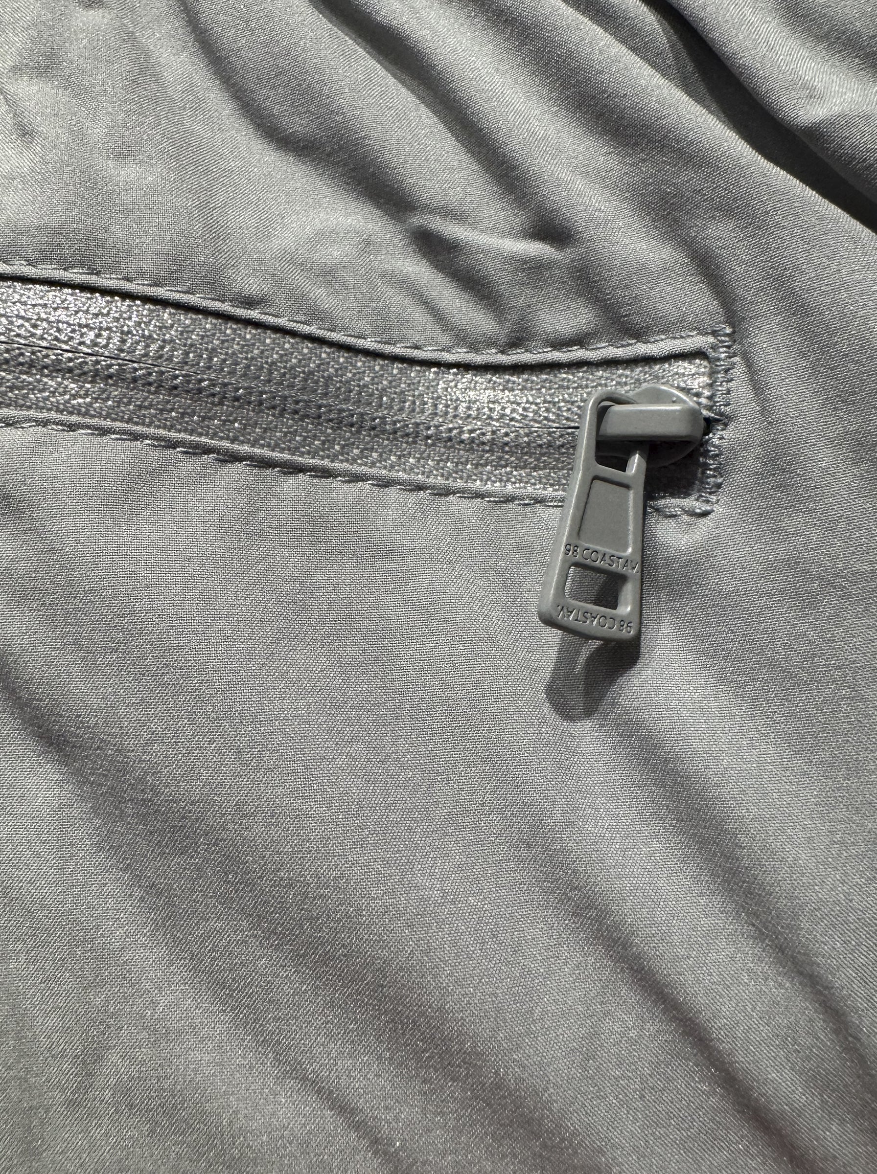 Traje de baño The New Classics para niño gris-claro, bolsa trasera con cierre
